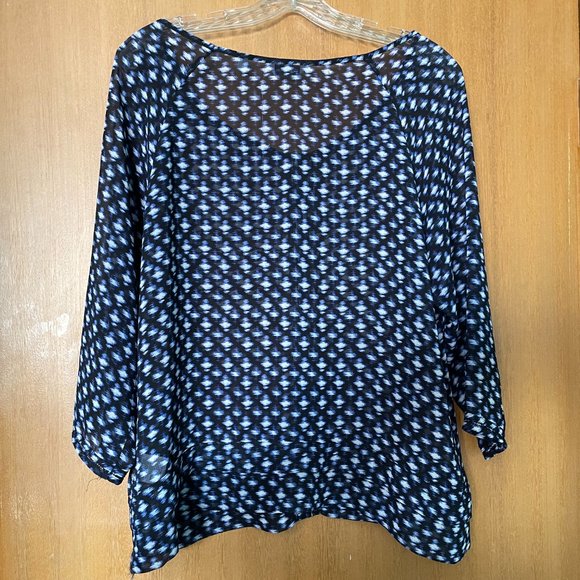 4/$20 | Reitmans Sheer Black and Blue Blouse as-is - Picture 6 of 6